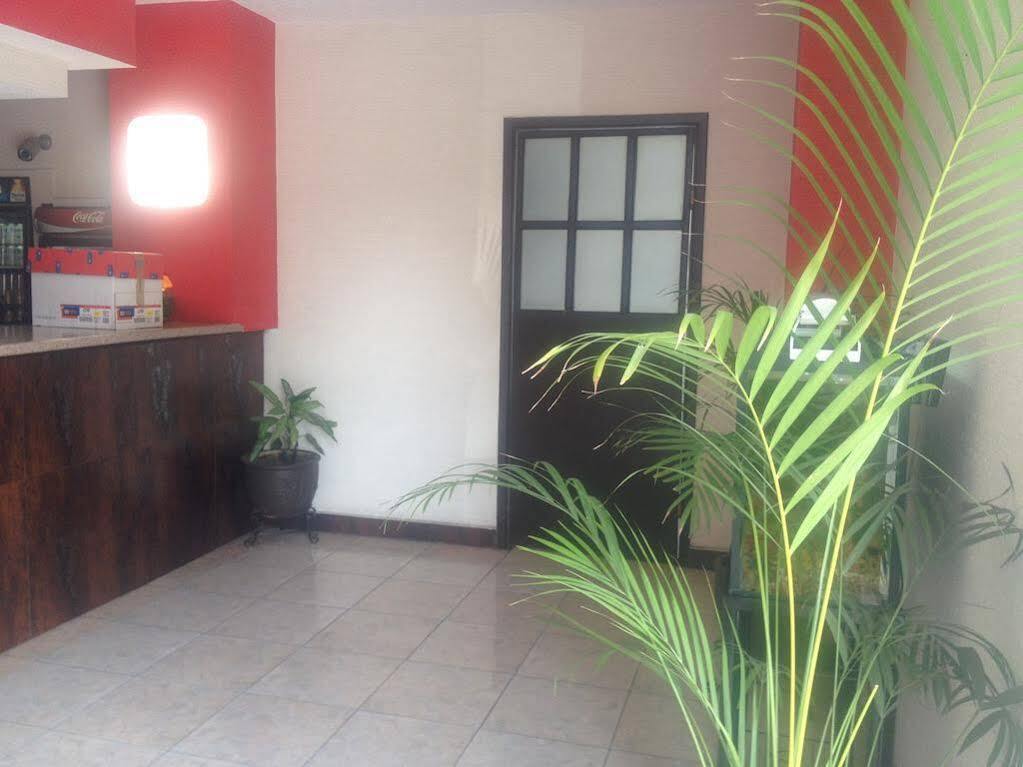 Hotel La Paz 과달라하라 외부 사진